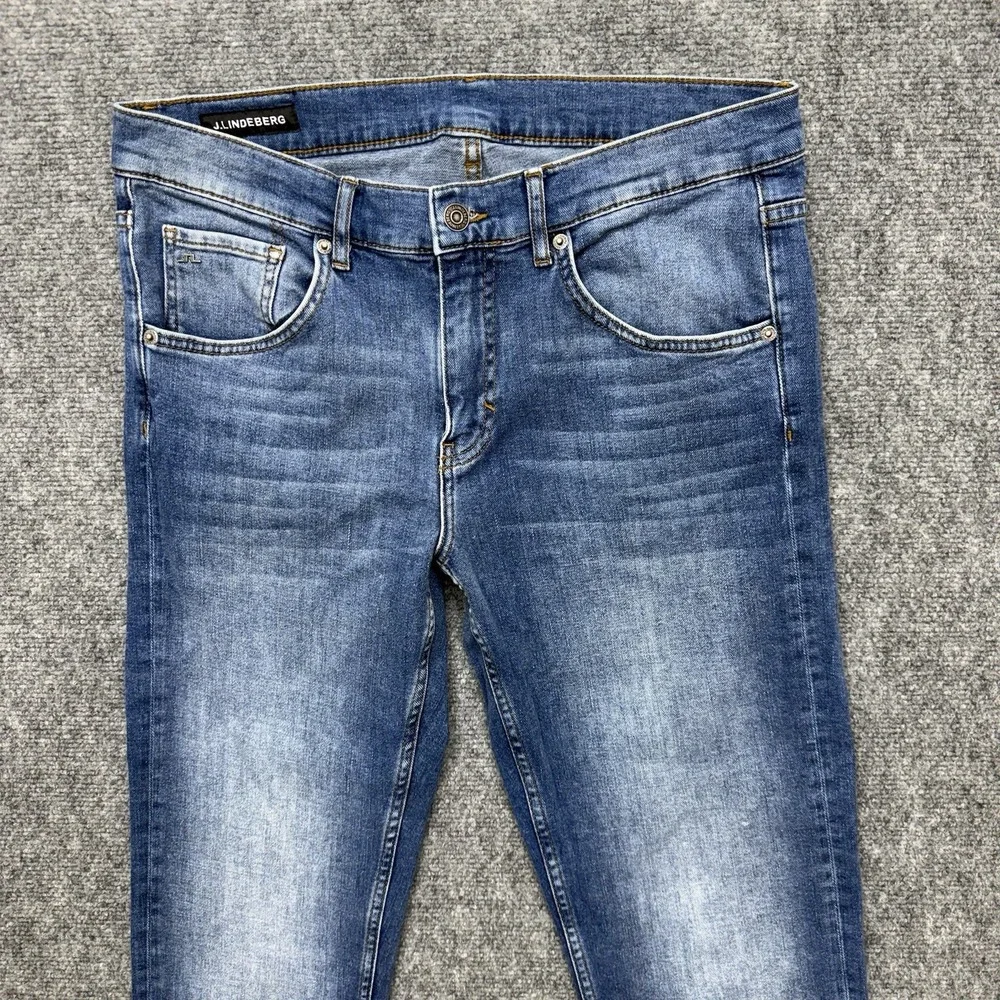 J. Lindeberg Jeans Jay Mid Rise Slim Fit Denim men's size 33 33x32